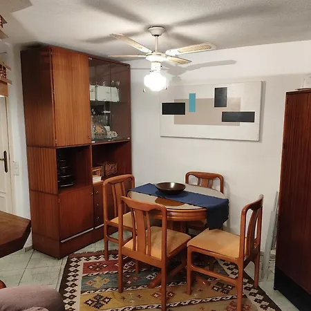 Apartment Seaside Escape In