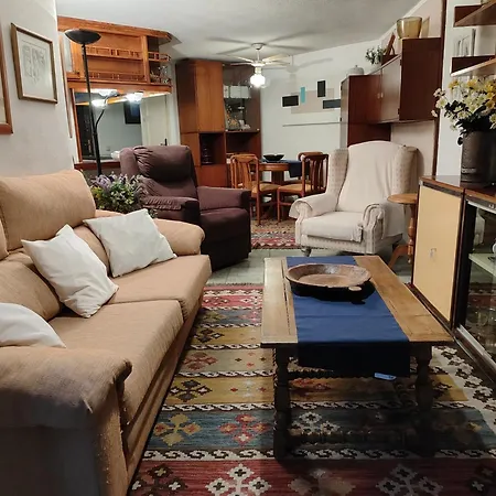 Apartment Seaside Escape In *